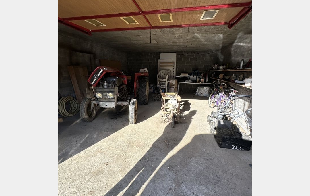 Annonces AMNEVILLE : Garage / Parking | ENNERY (57365) | 0 m2 | 95 000 € 